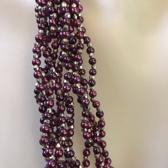 Gorgeous Sparkly Purple/Silver Beaded Necklace - Picture 2 of 7